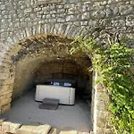 Hébergement de vacances Mas Sogusthenna Mons (Gard)