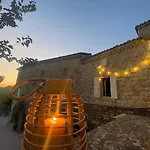 Hébergement de vacances Mas Sogusthenna Mons (Gard)