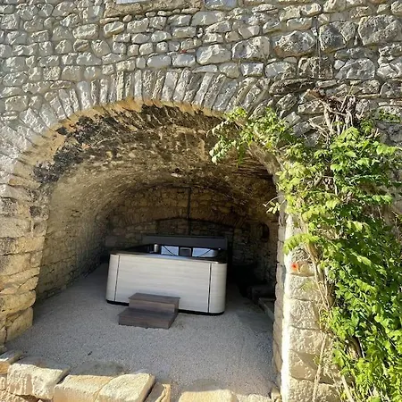 Casa vacanze Mas Sogusthenna Mons (Gard)