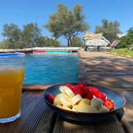 Mas Sogusthenna Mons (Gard)