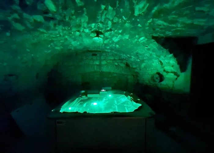 Mas Sogusthenna * Mons (Gard)