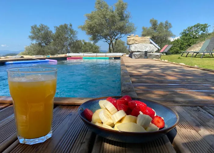 Mas Sogusthenna Mons (Gard)